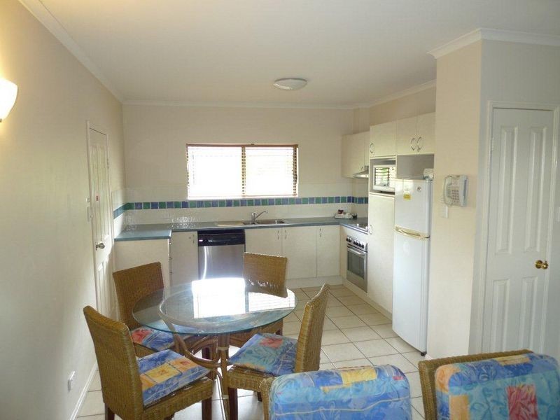 Villa/17 Bay Villas 51 Davidson Street, Port Douglas QLD 4877