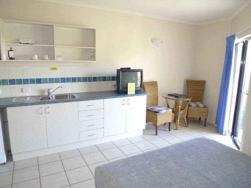 Villa/17 Bay Villas 51 Davidson Street, Port Douglas QLD 4877