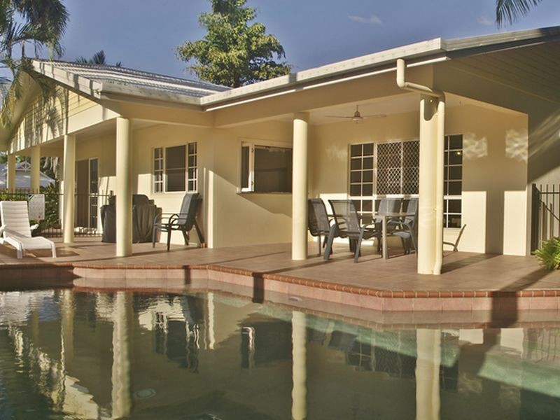 20 Seabrook Avenue, Port Douglas QLD 4877