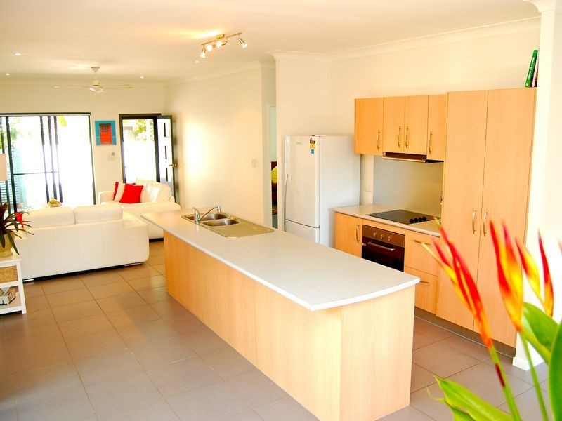 Villa/2 Aquarius 125 Davidson Street, Port Douglas QLD 4877