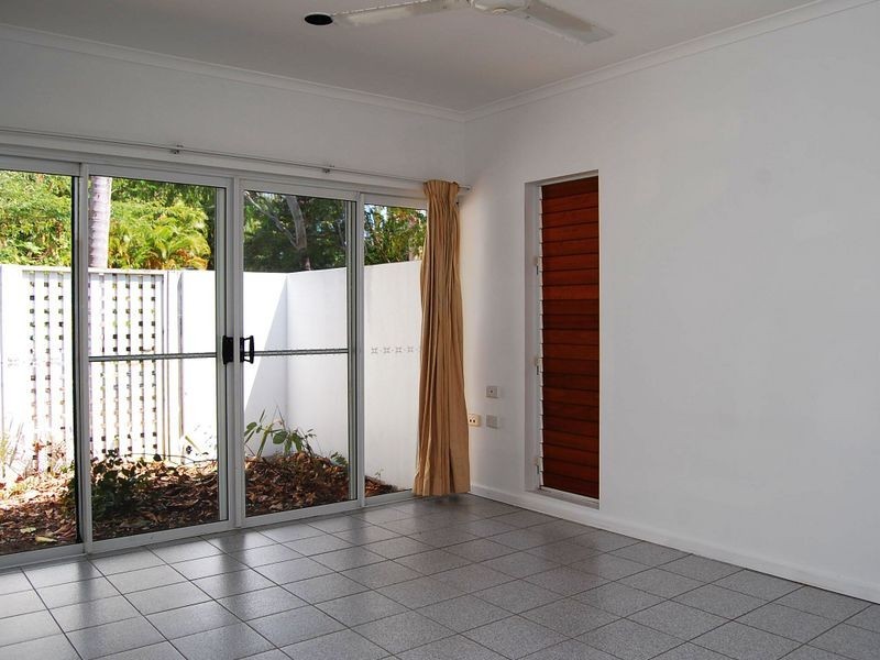 12 Sorrento Crescent, Port Douglas QLD 4877