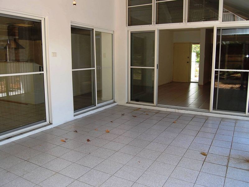 12 Sorrento Crescent, Port Douglas QLD 4877