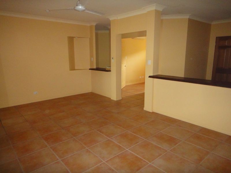 9 Birdwing Street, Port Douglas QLD 4877