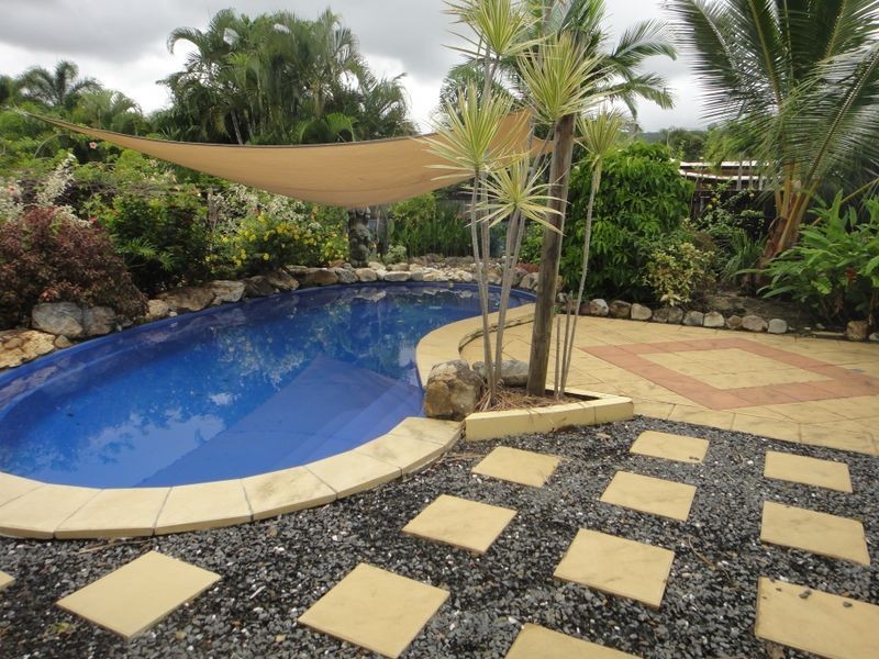 9 Birdwing Street, Port Douglas QLD 4877