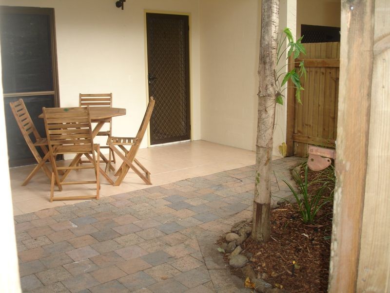 2/33 Reef Street, Port Douglas QLD 4877