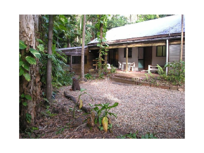 18 Sorrento Crescent, Port Douglas QLD 4877