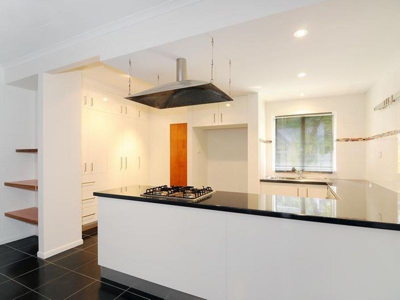 6 Somers 32 Mudlo Street, Port Douglas QLD 4877