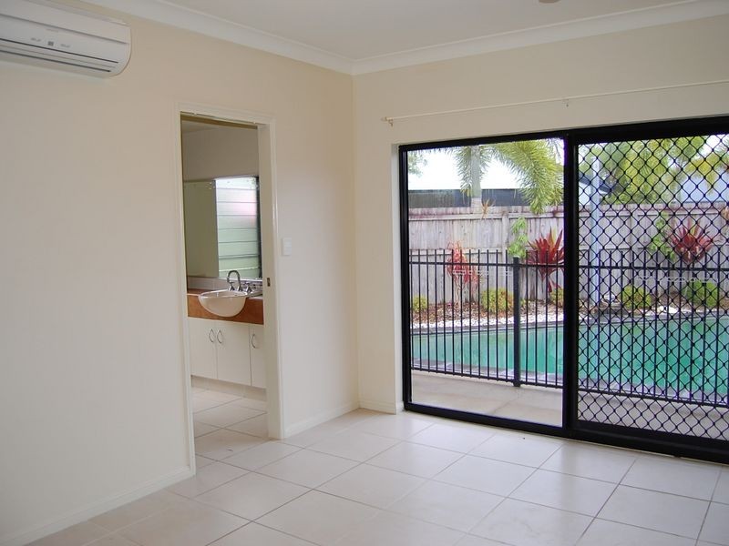 11 Corella Street, Port Douglas QLD 4877