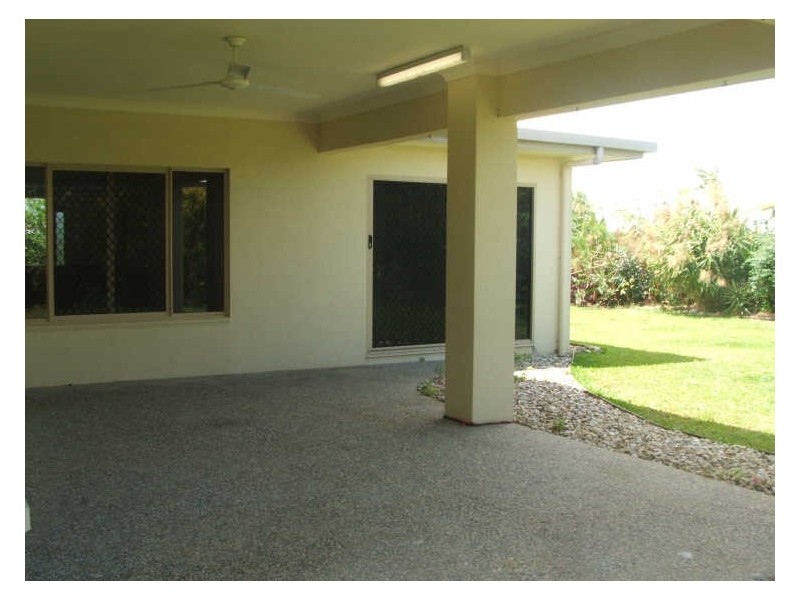 6 Sunbird Close, Port Douglas QLD 4877