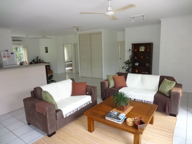 24 Thooleer Close, Cooya Beach QLD 4873