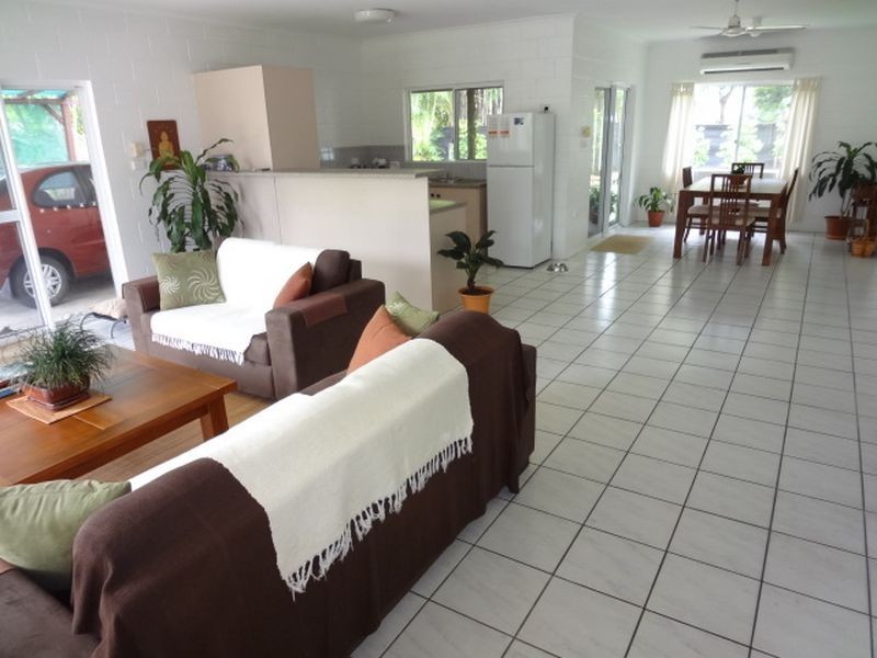 24 Thooleer Close, Cooya Beach QLD 4873