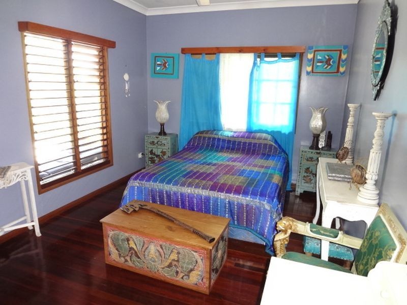 20 Coral Sea Drive, Mossman QLD 4873