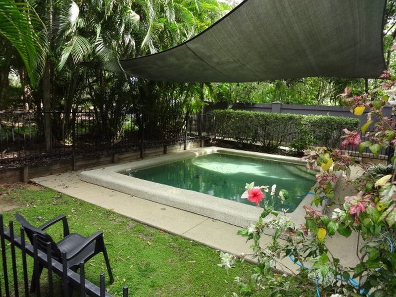 3 Villa Sorrento – 39 Davidson Street, Port Douglas QLD 4877