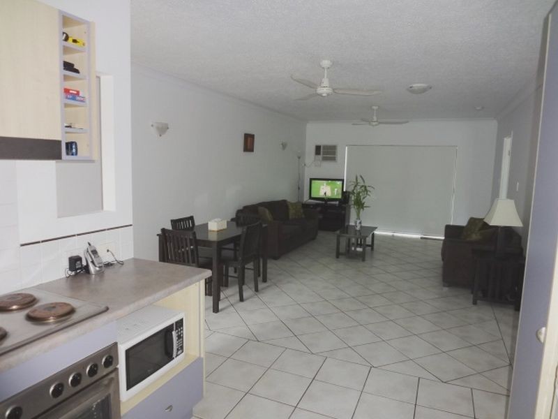 3 Villa Sorrento – 39 Davidson Street, Port Douglas QLD 4877