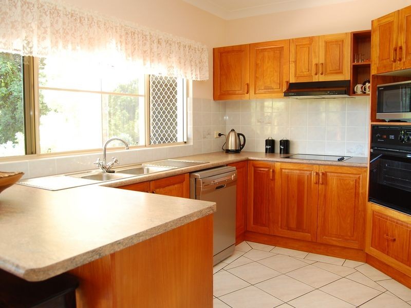 85-87 Reynolds Road, Oak Beach QLD 4877