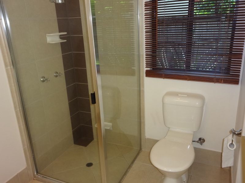 24 White Oak Avenue, Mossman QLD 4873