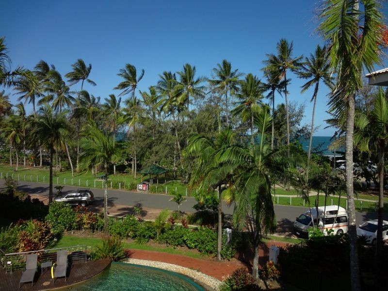 323 Beaches, Port Douglas QLD 4877