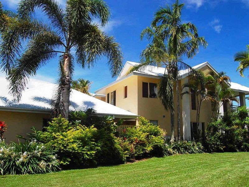 8 The Links, Port Douglas QLD 4877