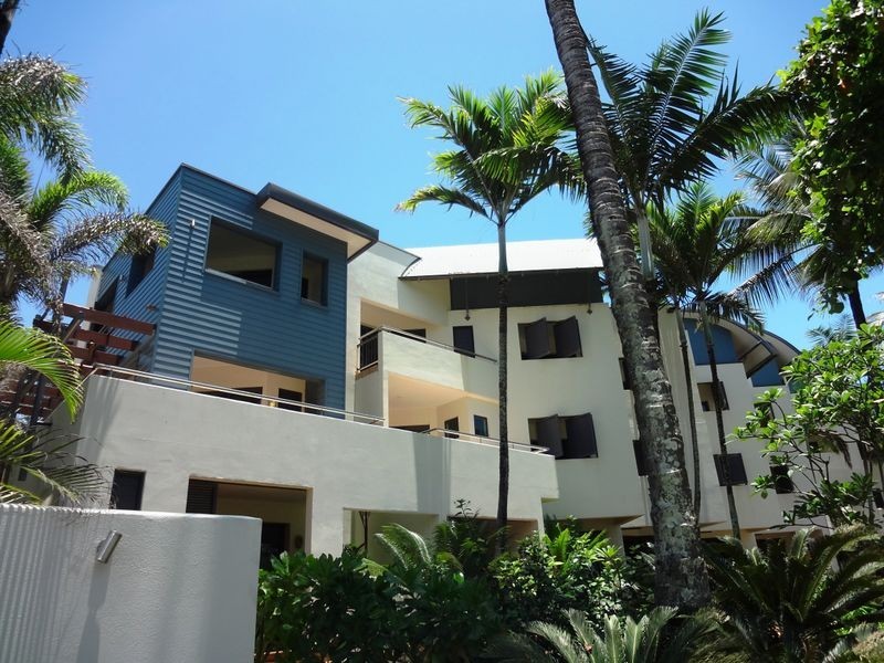 33 Peninsula, Port Douglas QLD 4877