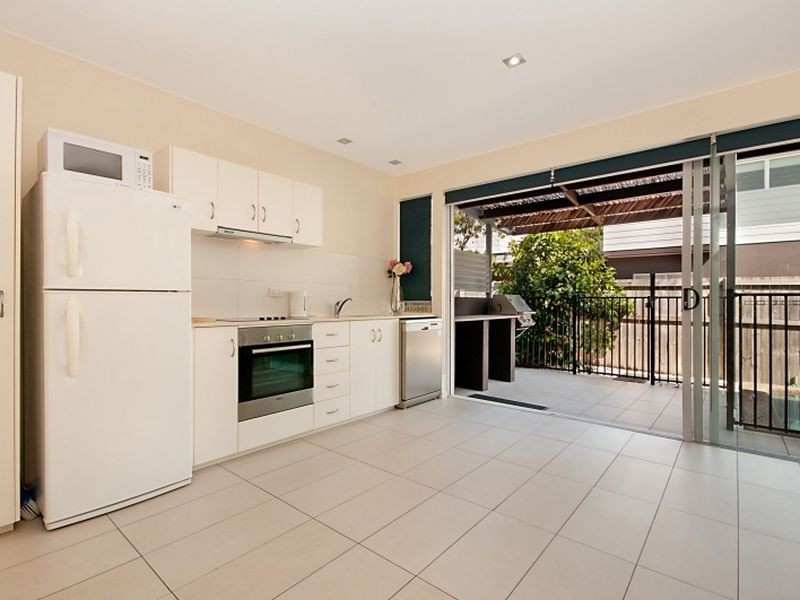 8 Oasis 4 Morning Close, Port Douglas QLD 4877