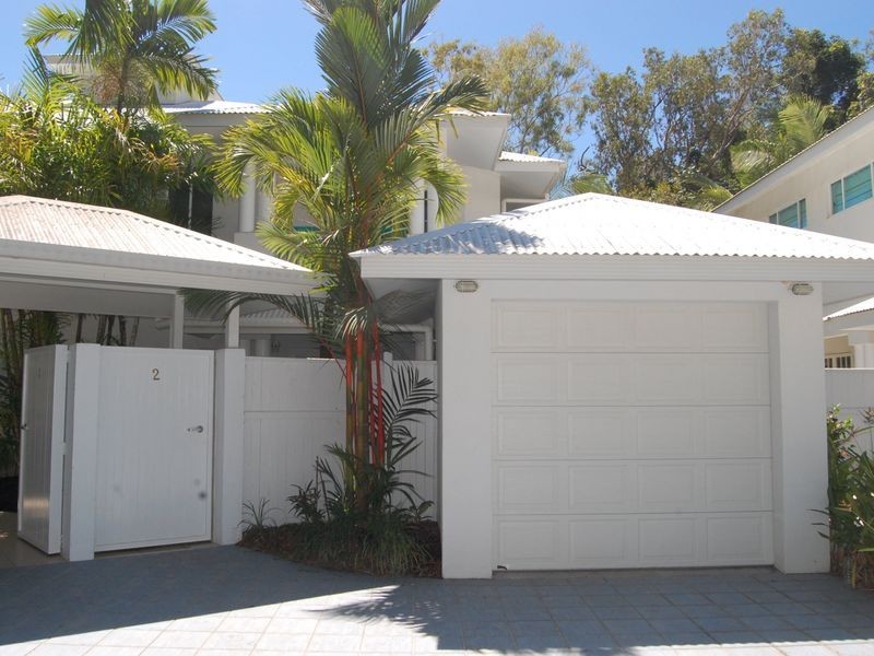 Villa/2 Solana By The Beach 14 Andrews Close, Port Douglas QLD 4877