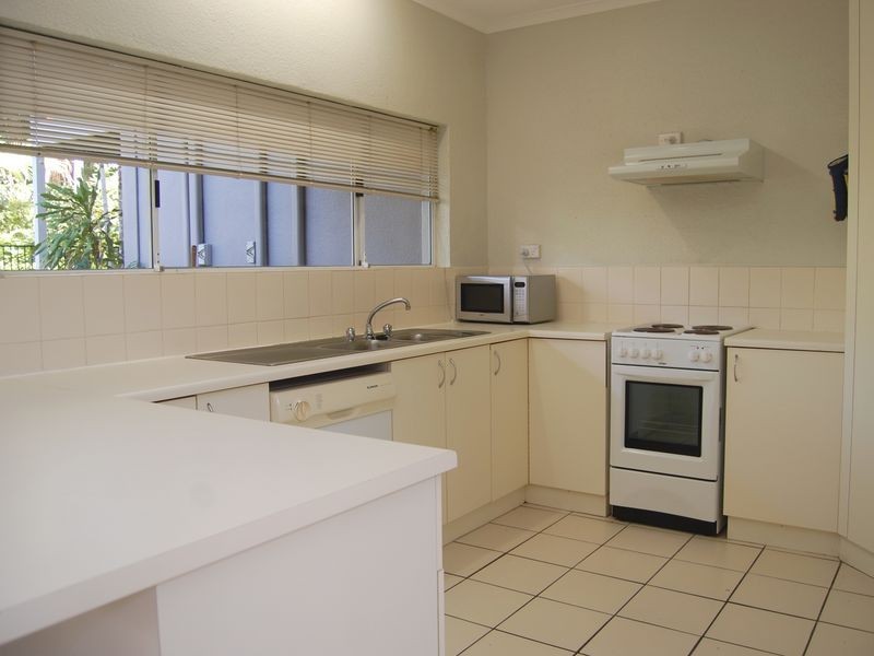 88 Rendezvous Reef Resort, Port Douglas QLD 4877