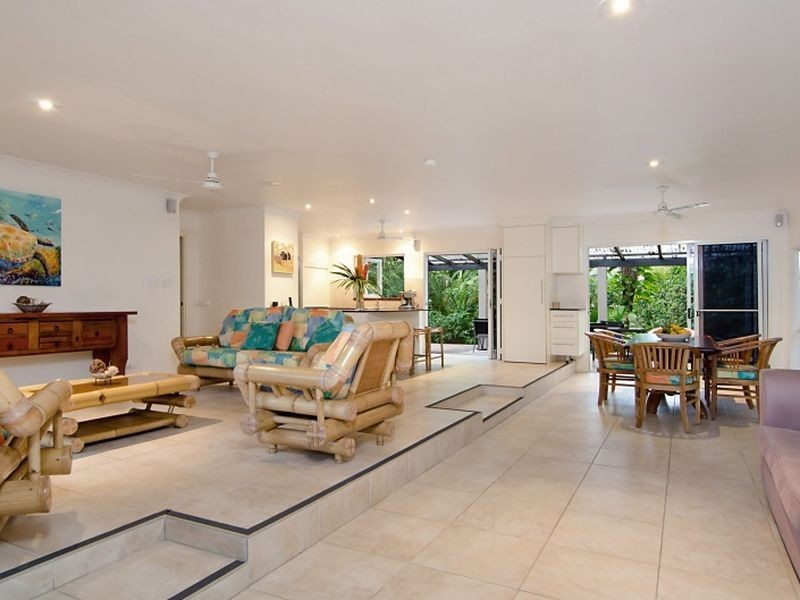 7 Solina Close, Port Douglas QLD 4877