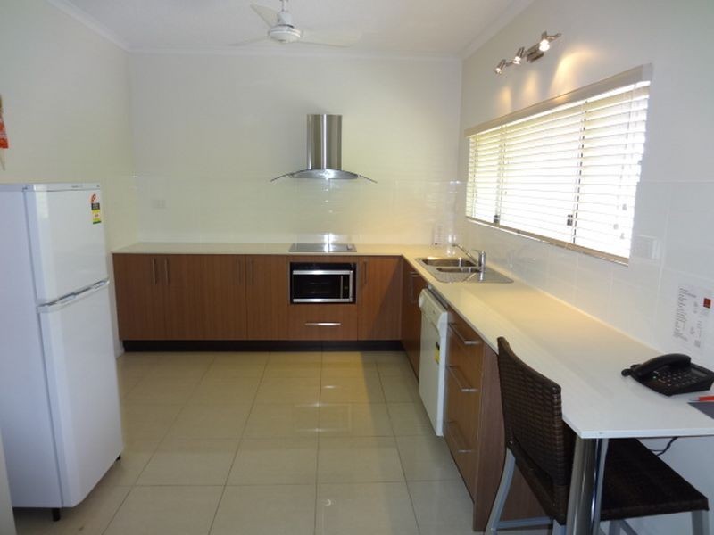 12 Rendezvous Reef Resort, Port Douglas QLD 4877