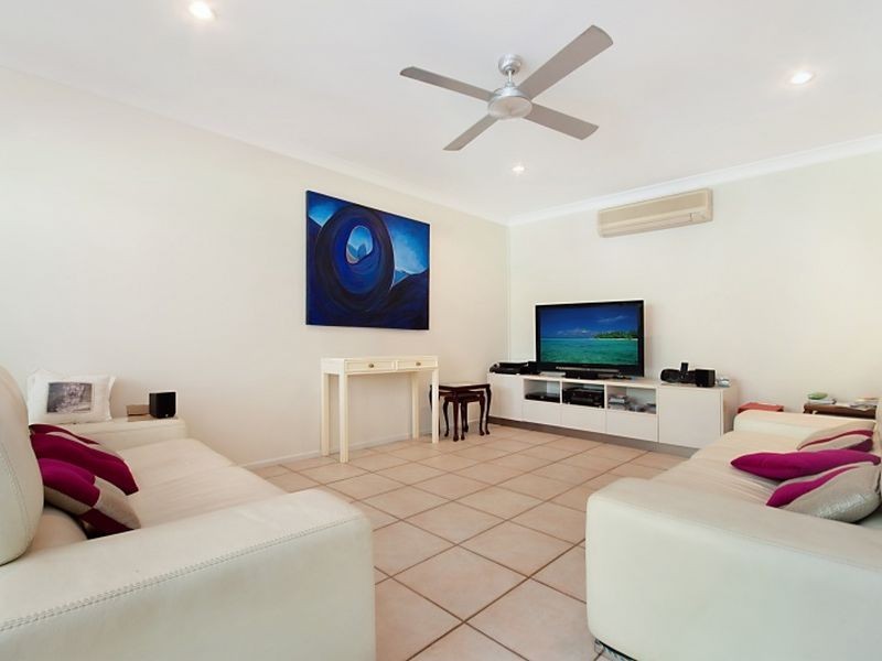 49 Endeavour Street, Port Douglas QLD 4877