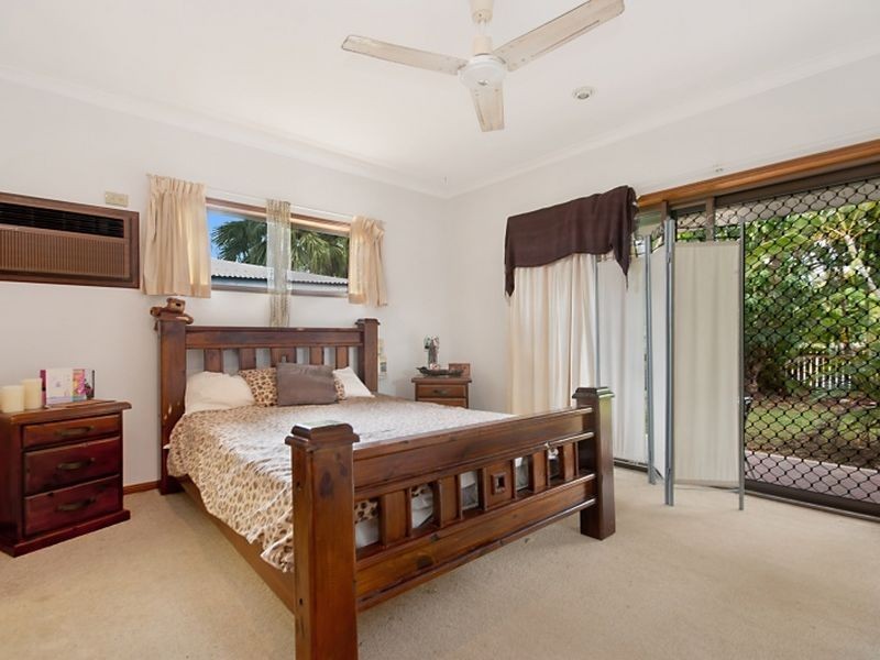 2 Hope Street, Port Douglas QLD 4877