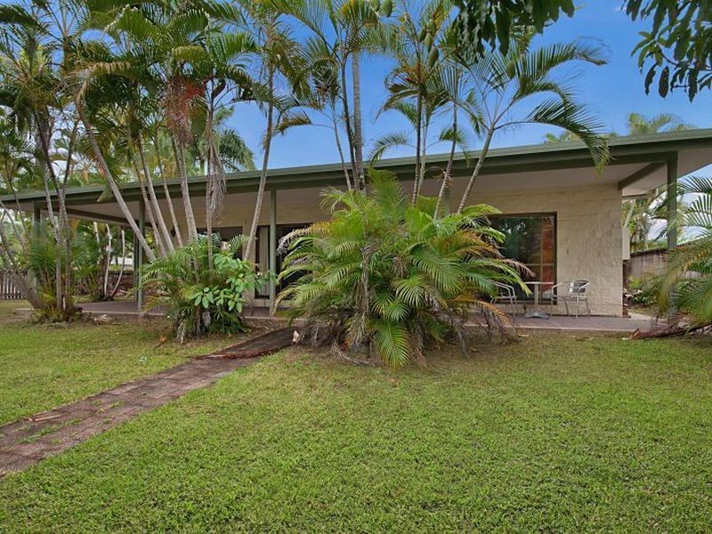 2 Hope Street, Port Douglas QLD 4877