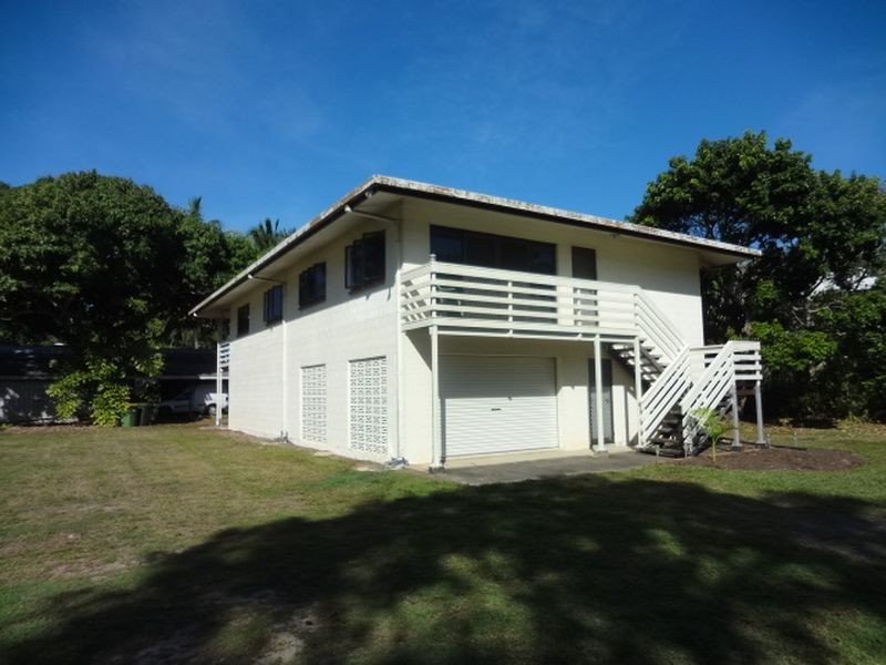 11 Craven Close, Port Douglas QLD 4877
