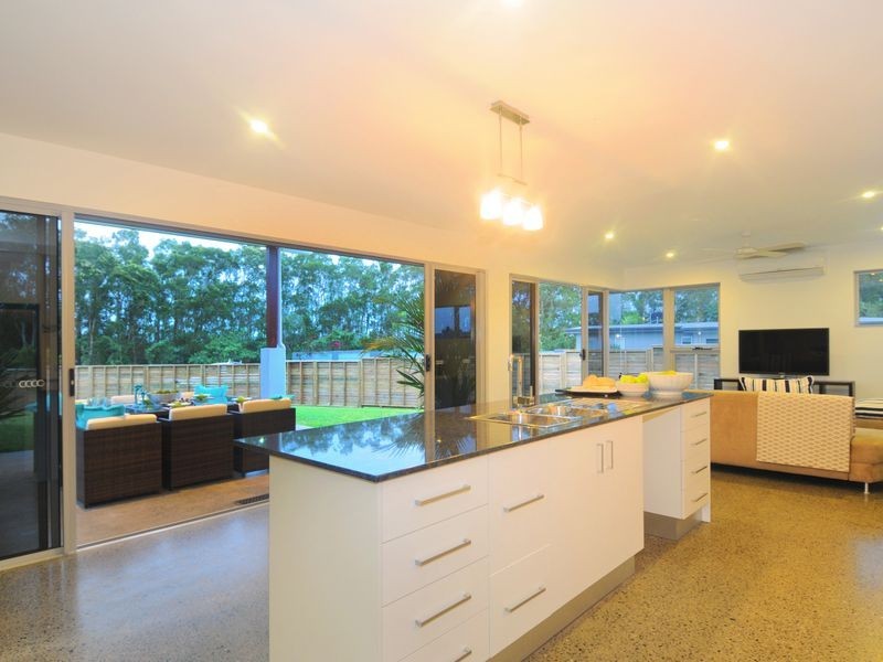 36 Cooya Beach Road, Cooya Beach QLD 4873