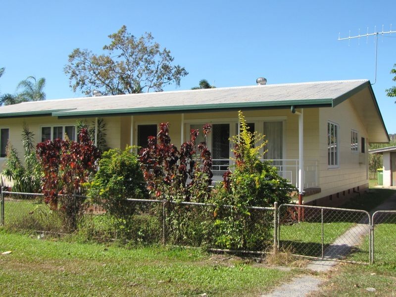 74 Alchera Drive, Mossman QLD 4873
