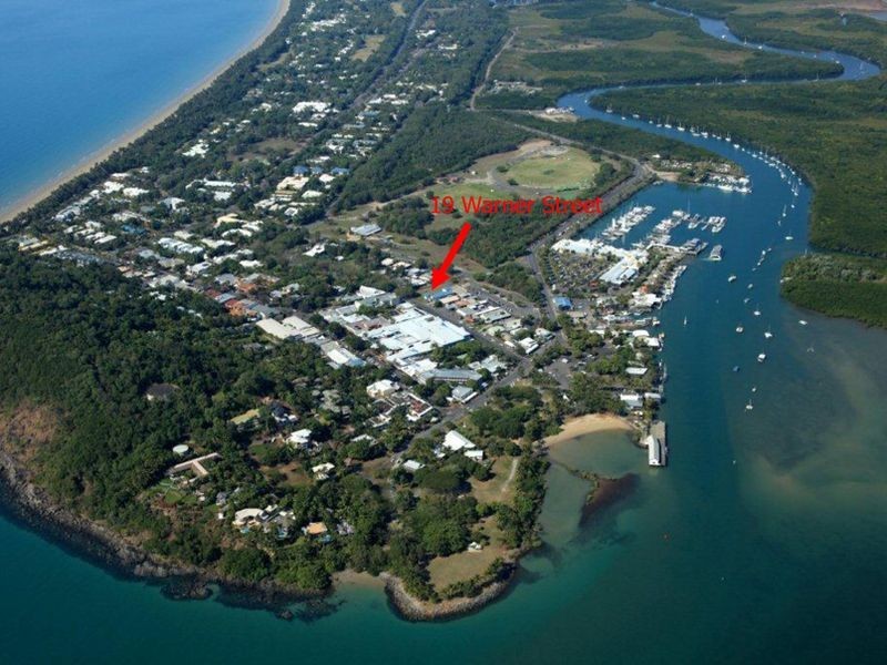 19 Warner Street, Port Douglas QLD 4877