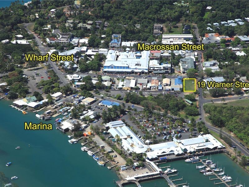 19 Warner Street, Port Douglas QLD 4877