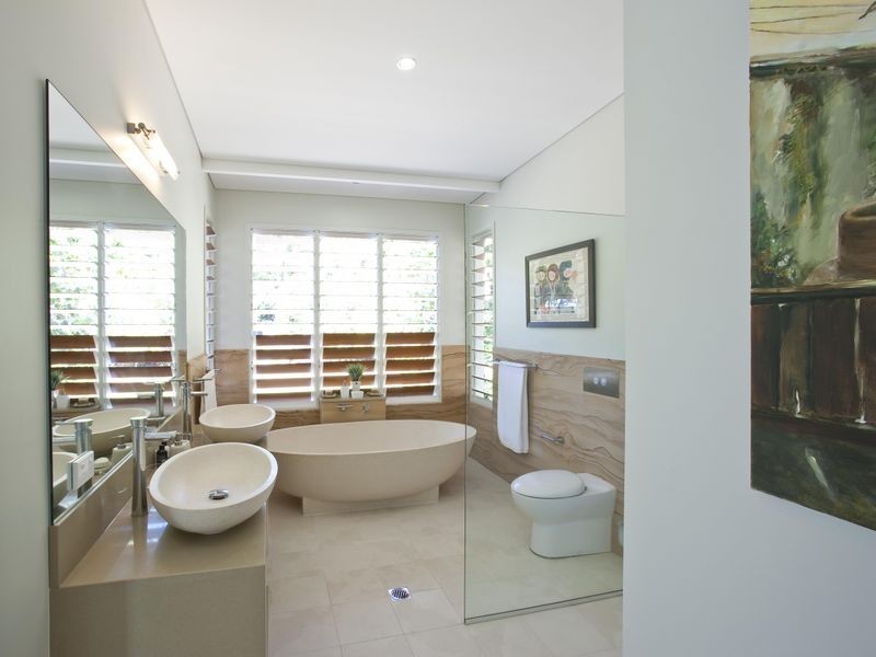 30 Oak Beach Road, Oak Beach QLD 4877