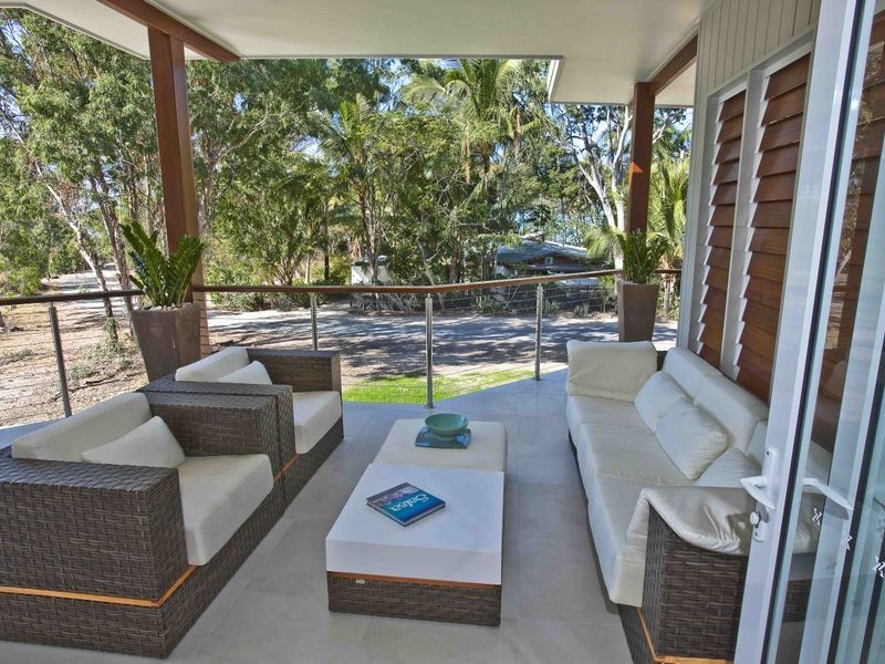 30 Oak Beach Road, Oak Beach QLD 4877