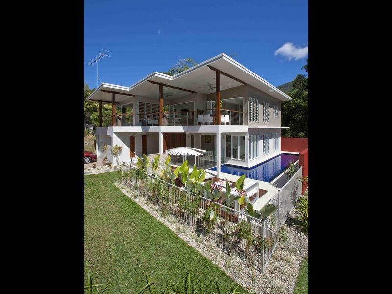 30 Oak Beach Road, Oak Beach QLD 4877