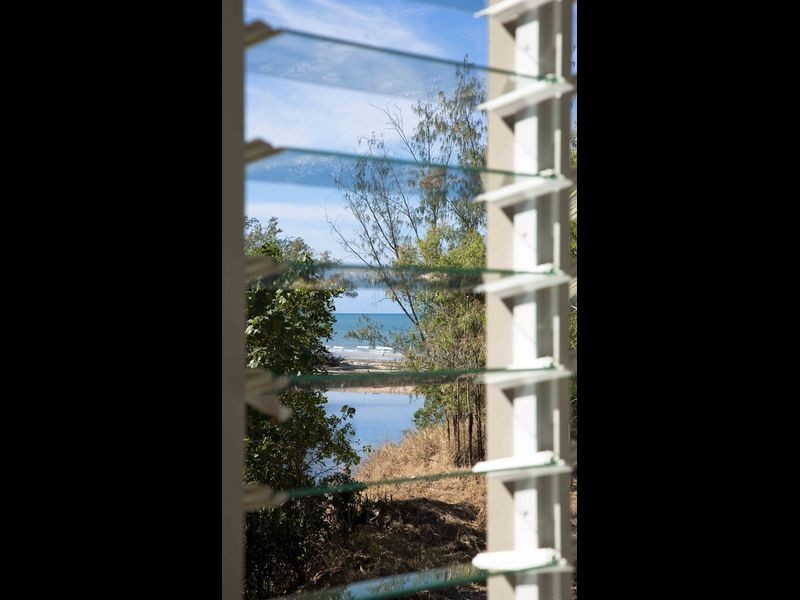 30 Oak Beach Road, Oak Beach QLD 4877