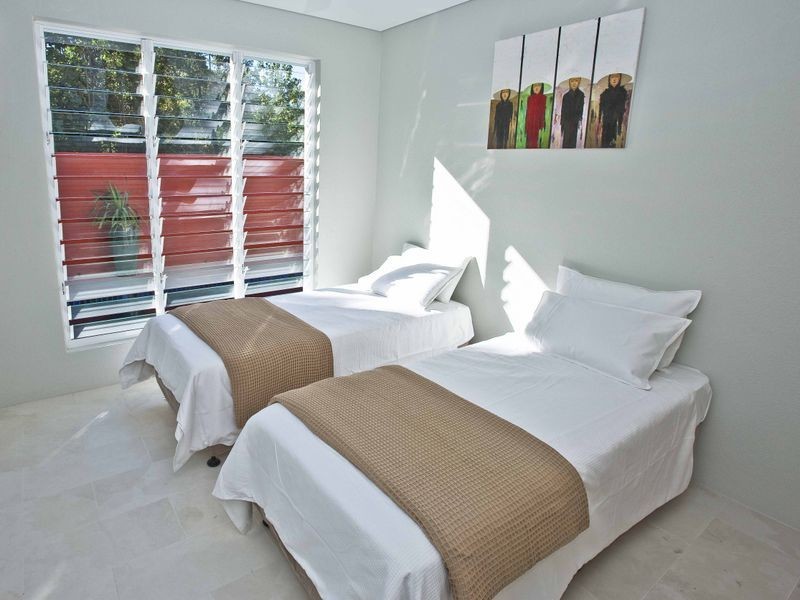 30 Oak Beach Road, Oak Beach QLD 4877