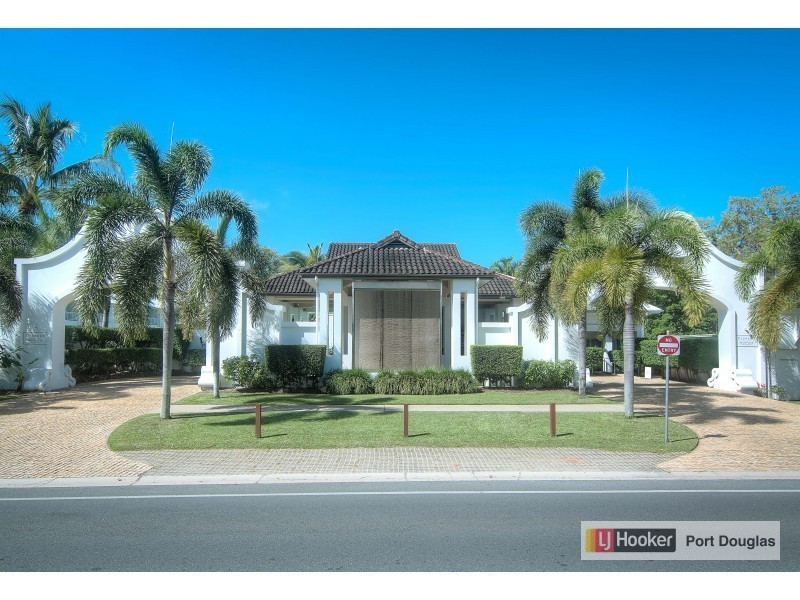 26 The Beach Club/20 Davidson Street, Port Douglas QLD 4877