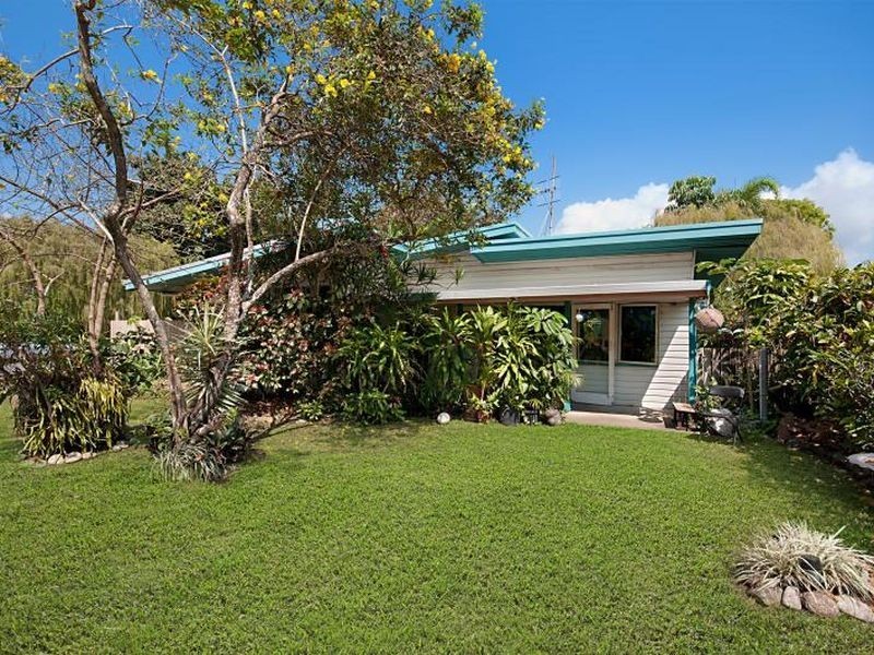 60 Marine Parade, Newell QLD 4873