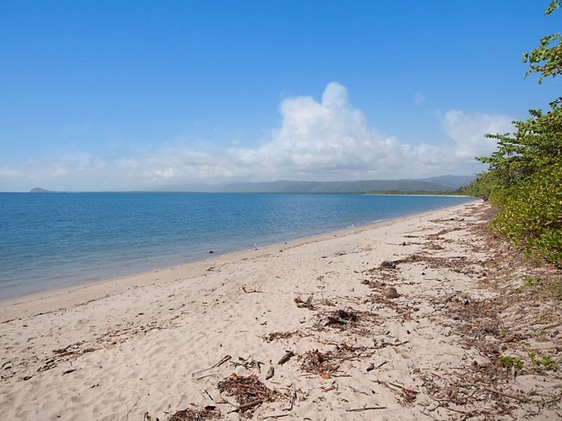 60 Marine Parade, Newell QLD 4873
