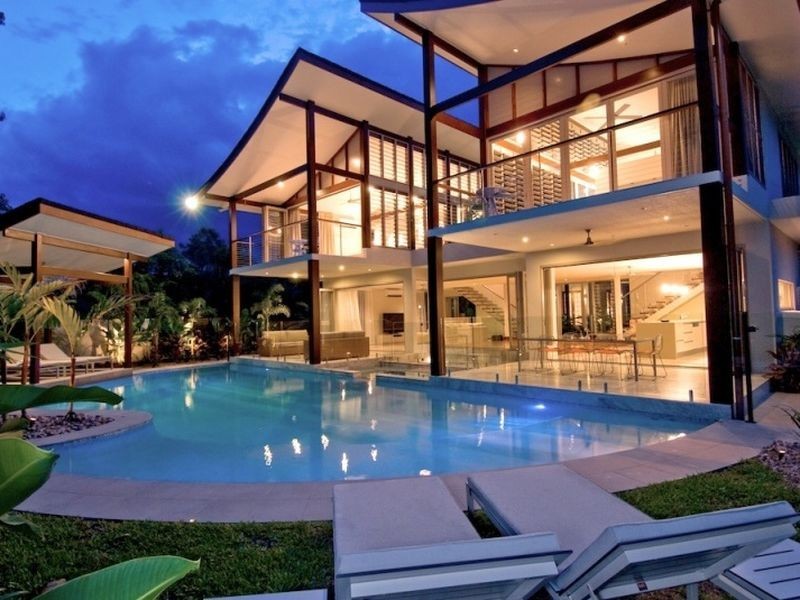 11 Beachfront Mirage, Port Douglas QLD 4877