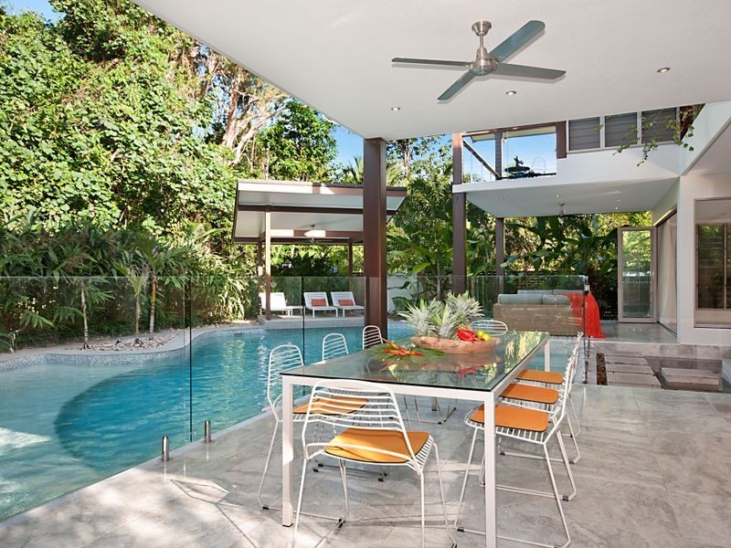 11 Beachfront Mirage, Port Douglas QLD 4877