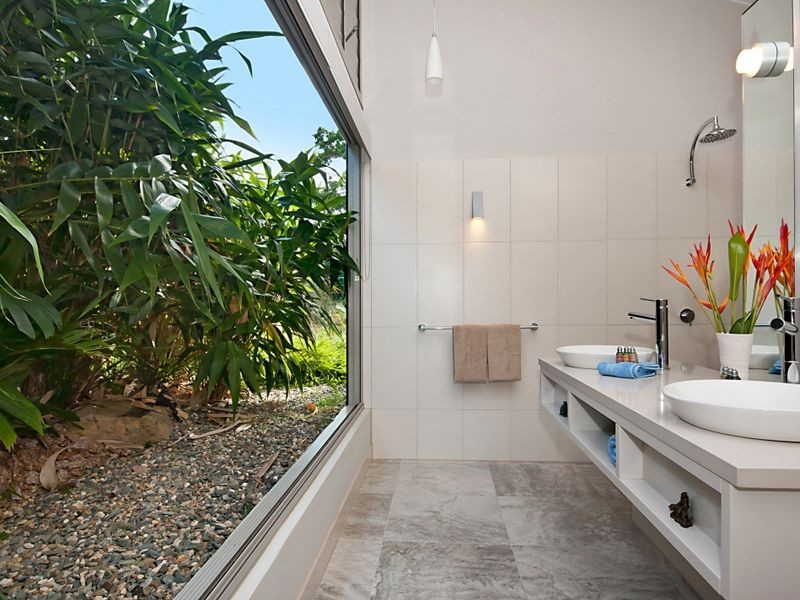11 Beachfront Mirage, Port Douglas QLD 4877