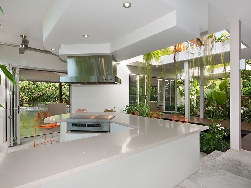 11 Beachfront Mirage, Port Douglas QLD 4877
