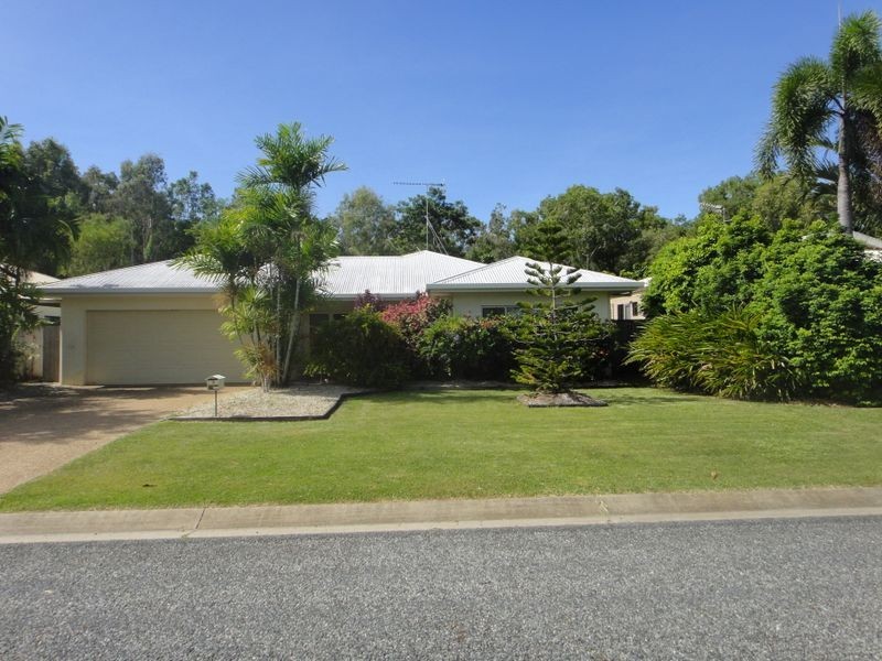 10 Birdwing Street, Port Douglas QLD 4877