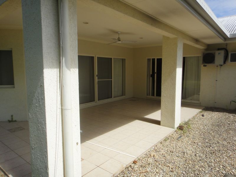 10 Birdwing Street, Port Douglas QLD 4877
